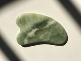 Guasha Facial de Jade Verde